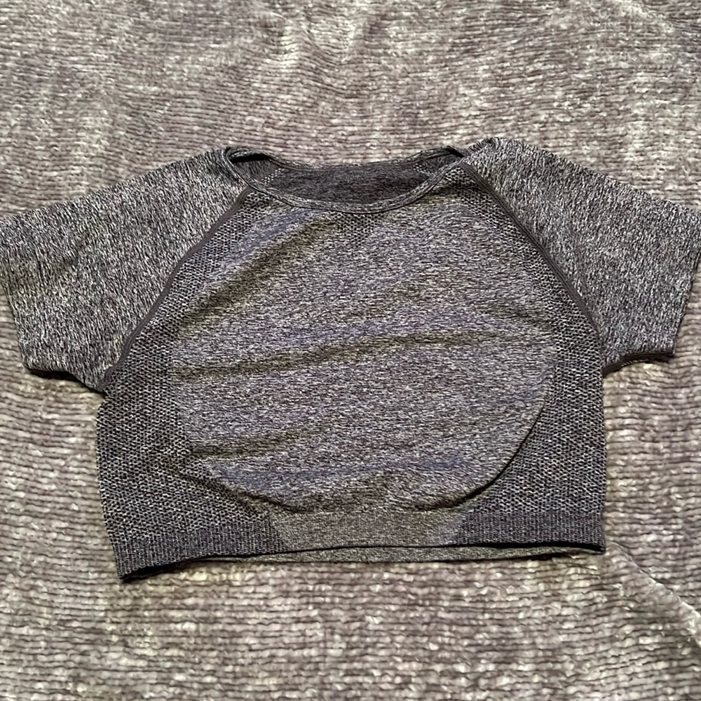Athletic top